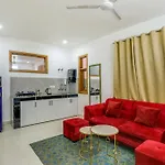 Peacefulhuts 1Bhk Nr. Yashobhoomi Icc And Airport