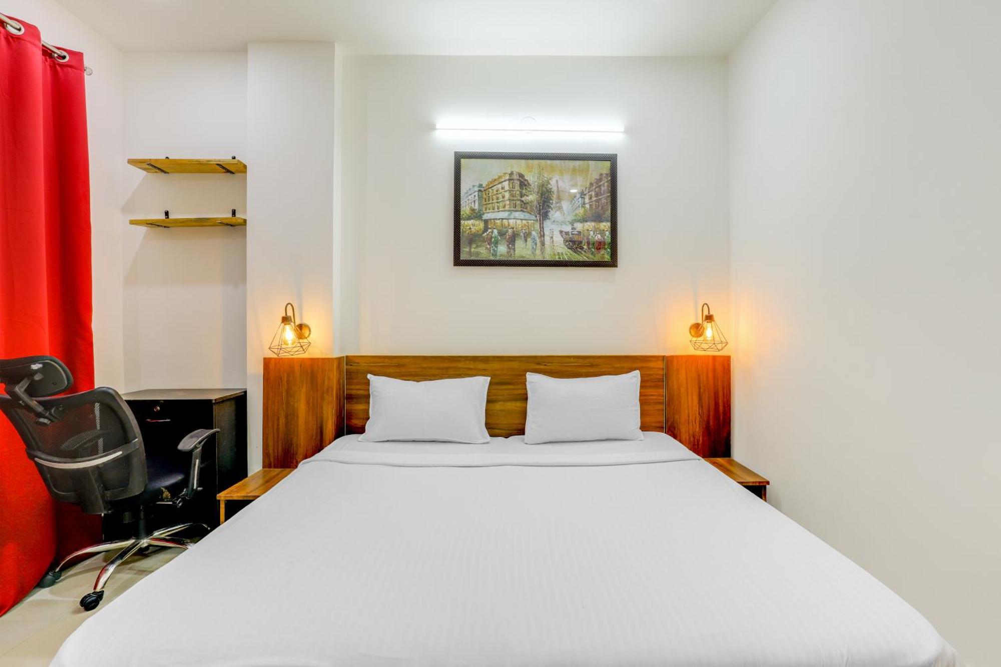 Peacefulhuts 1bhk Nr. Yashobhoomi Icc And Airport Apartment *